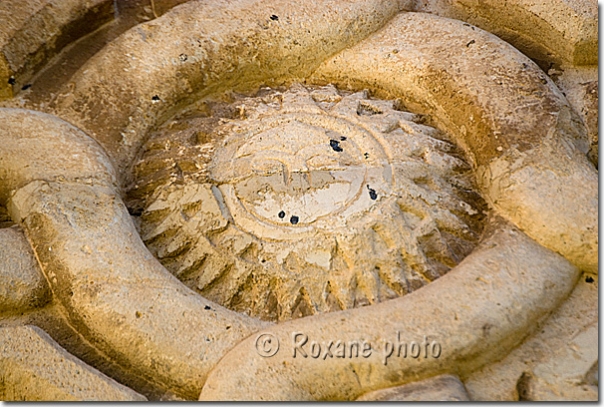 Soleil à face humaine - Sun with a human face - Amadiyah