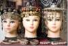 Coiffes de femme et bijoux kurdes traditionnels - Traditional Kurdish headdresses for women and jewelries - Musée kurde du tapis et du textile - Kurdish textile museum - Erbil - Arbil - Hewler - Hawler