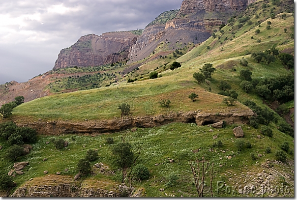 Paysage de montagne au Kurdisan - Mountain landscape in Kurdistan  Route de Sanate - Sanate road - Kurdistan