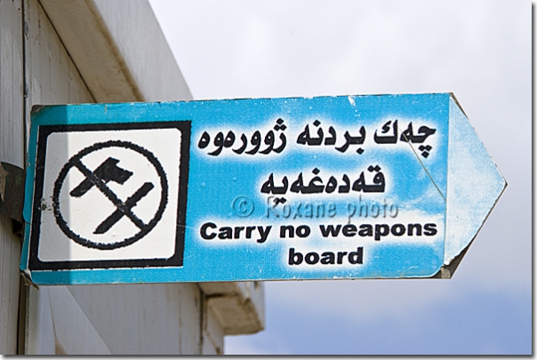 Armes interdites - Carry no weapons board - Erbil - Arbil - Hewler