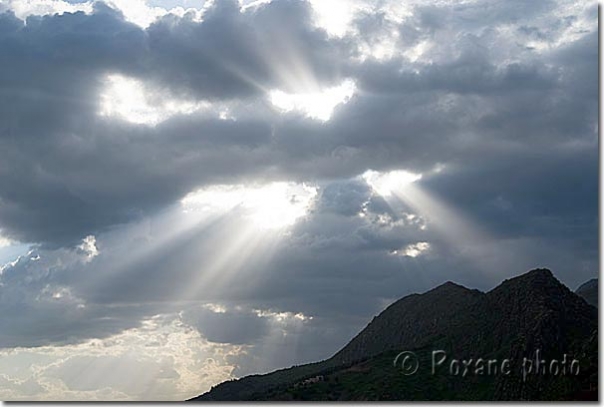 Nuages sur Amadiyah - Clouds over Amadiyah - Amadiya - Amedi - Amedy - Amadiyeh