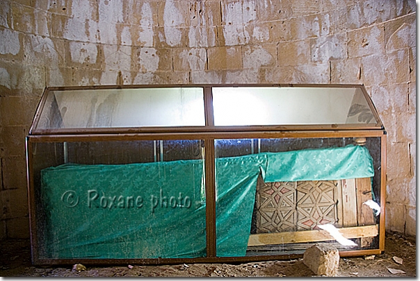 Tombe du sultan Hussein Vali - Tomb of Sultan Hussein Wali Amadiya - Amedi - Amedy - Amadiyah - Amadiyeh