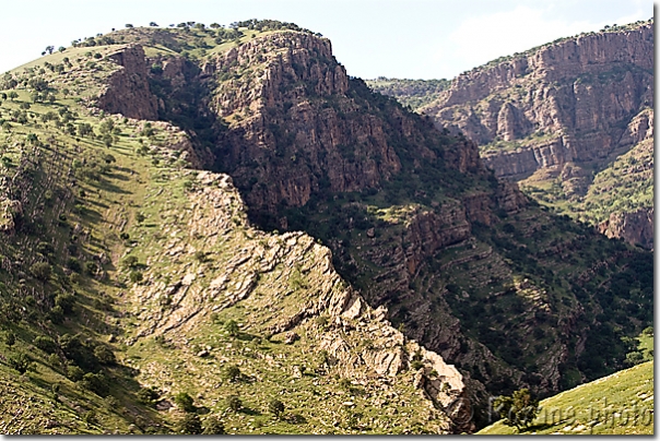 La montagne près de Barzan - Mountain on Barzan road