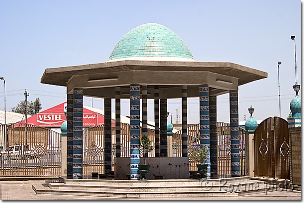 Fontaine aux ablutions de la mosquée Hayat - Ablutions fountain of the Hayat mosque - Erbil - Arbil - Irbil - Hewler - Hawler