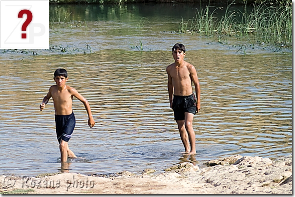 Baignade dans le Tigre - Bathing in Tigris - Route de Mossoul - Mosul road