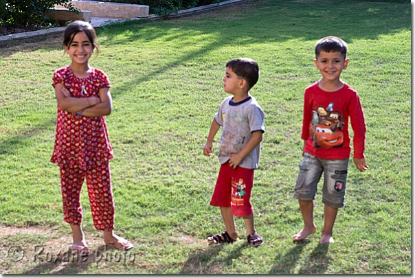 Enfants dans le jardin de l'évéché - Children - Ankawa - Einkawa