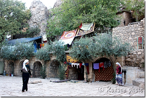 Avant cour du Temple de Lalesh - Lalesh Temple - Lalesh - Lalish