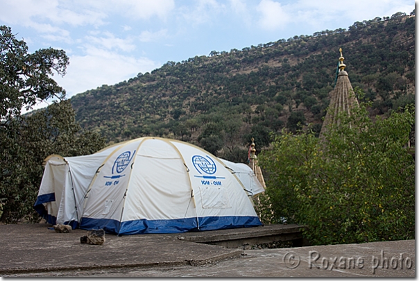 Tente de réfugiés près du Temple - Tent close to the Temple - Lalesh - Lalish