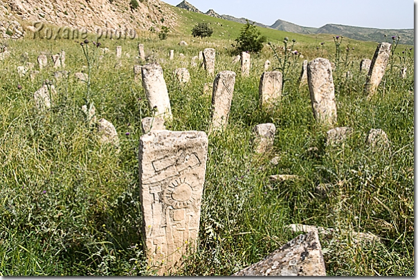 Tombes du cimetière de Salahaddin - Stones of the Salah ad Din cemetery - Salahaddin - Salah ad Din - Saladin